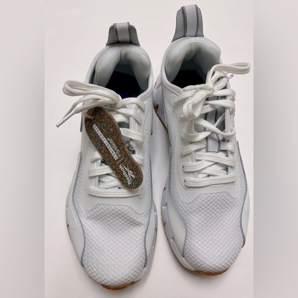 NWT REEBOK Zig Dynamica women’s Shoes white and Orange No box - Picture 7 of 16